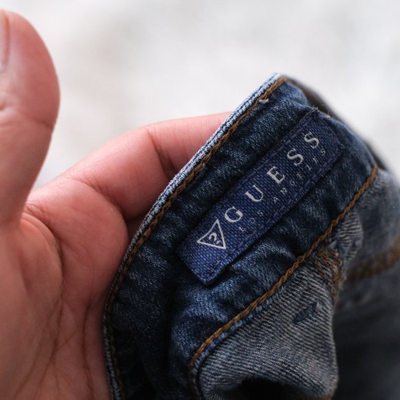 Guess Shorts - Picture 3 of 4